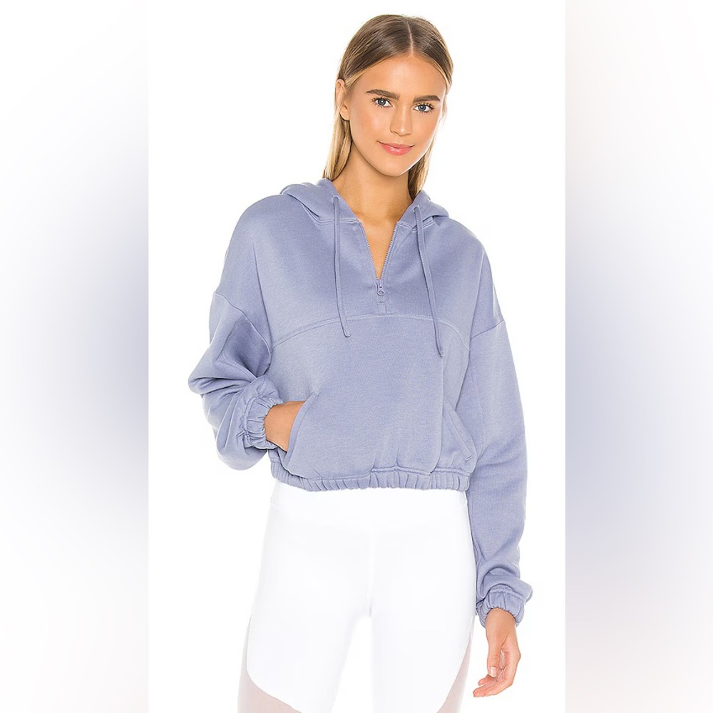 LIKE NEW- Alo Yoga half zip stadium hoodie